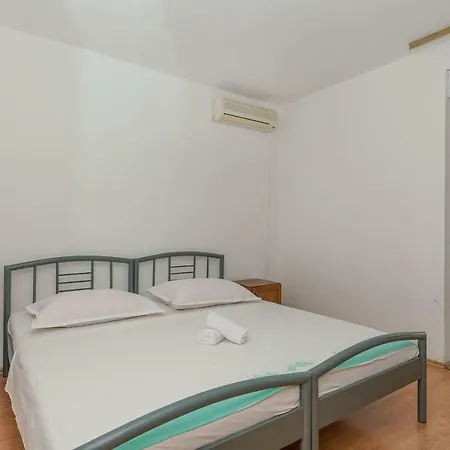 Mario Apartment Omis
